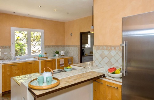Vence Villa | SUPERB VILLA HUGE POOL 14x5m Walk to Town