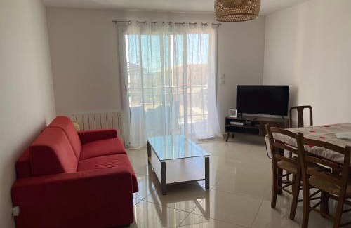 Saint-Pierre-la-Mer Apartment | Superbe appartement à Saint Pierre la Mer