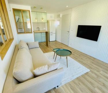 La Croix-Valmer Apartment | Superbe T2 avec vue mer et piscine