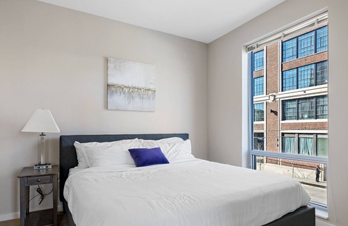 Crossroads Arts District Condo | Superbly Designed Home with Top-of-the-Line Amenities 355