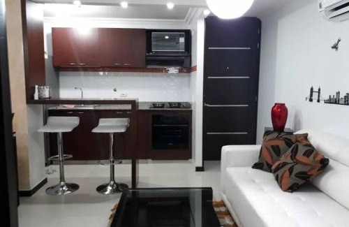 Cali House | Supercondo Home Away From Home mi Casa Tu Casa