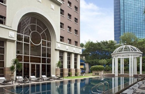 Orchard Apartment | Superior 2BR along Orchard Road