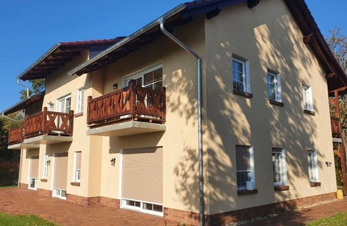 Lubben Apartment | Superior Room 6 - Bukoitza Inn
