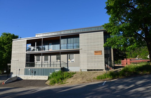 Nelson Condo | Superior Suites - Bakerview in the heart of downtown