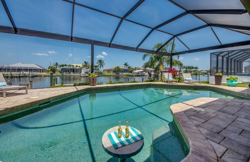 Pelican Villa | Superior water view (western exposure) 4 bedroom villa (sleeps 8)