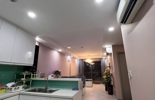 District 4 Apartment | Supertramp House - Gold View Apartment