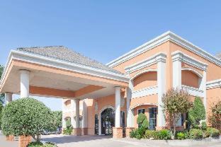 Las Colinas Hotel | SureStay by Best Western Irving Grapevine DFW North