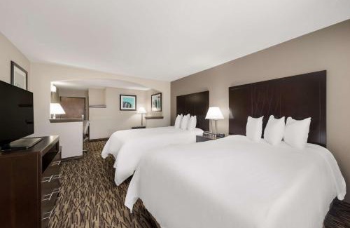 Plano Hotel | SureStay Plus Hotel by Best Western Plano