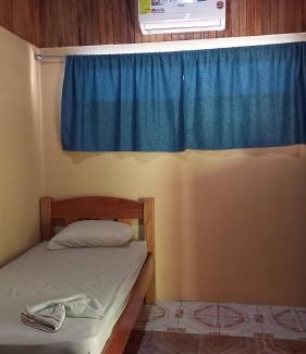 Pavones Hostel | Surf Shack Room #1
