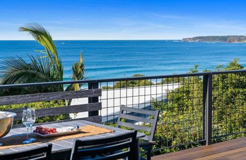 Mollymook Beach House | Surf Watch Mollymook - panoramic beach vistas