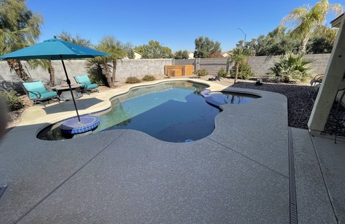 Surprise Farms House | Surprise’s Spacious Oasis – Heated Pool/Spa – Your favorite Stadiums close by