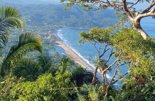 Lo de Marcos Apartment | Surrounded by beautiful views + 7 min. walk to the beach
