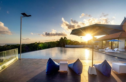 Legian Villa | Surya Melasti Beach Villa