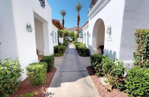 La Quinta Apartment | SV006 Secluded Spa Villa Studio at LQ Resort