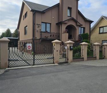 Siauliai House | Svečių namai pas Jud ir Ram
