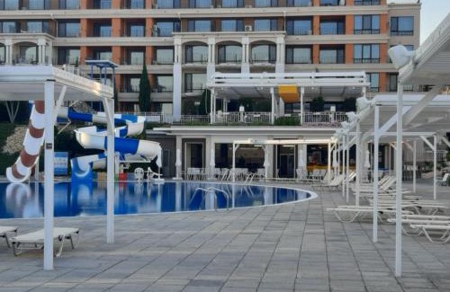 Yurta Apartment | Sveti Vlas Premier appartHotel 2025