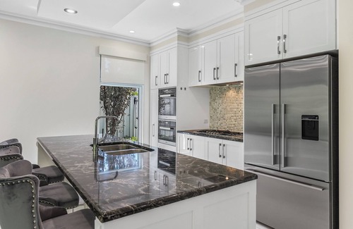 West Beach House | Swainson on Fawnbrake