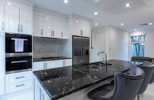West Beach House | Swainson on Fawnbrake