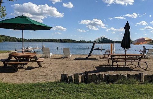 Fergus Falls Cabin | Swan Lake Resort & Campground - Lakeside Cabin #4