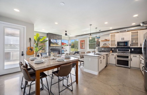Old Town North House | Swanky Townhome Near Old Town, Breweries and River