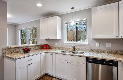 Ashland Apartment | Swannee, 8 Swannee Court