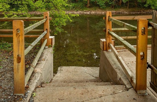 Jonestown Cabin | Swatara River Front Stay