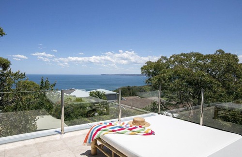Killcare Heights House | Sweeping ocean views from Killcare to Palm Beach