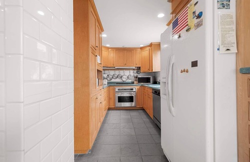 North Chatham House | Sweeping Views, 150 Yards to Private Beach!