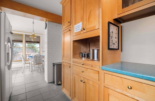 North Chatham House | Sweeping Views, 150 Yards to Private Beach!