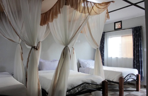 Naivasha Hotel | Sweet Lake Resort