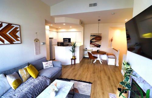 Encinitas House | Sweet Pea Place, 2 bed with pool