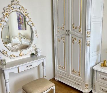 Ternopil Apartment | Sweet Ternopil Large and beautiful