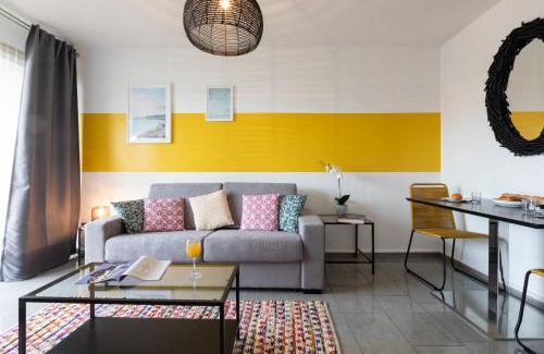 Juan-les-Pins Apartment | Sweett - Maison Blanche