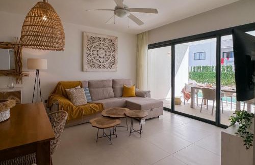 El Cortecito Apartment | Swim up pool new apartment in Los Corales, PGA 101