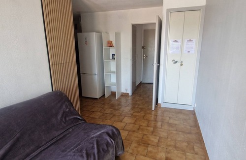 Argeles Plage Apartment | Swimming pool and sea apartment 5 minutes away 2 stars