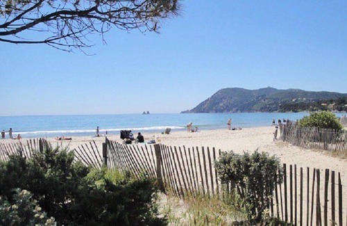 Tamaris Apartment | SWIMMING POOL,SEASIDE, THREE PEOPLES