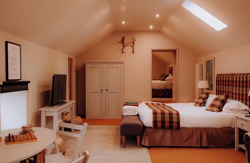 Lofthouse Other | Swinton Bivouac