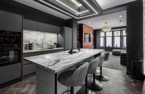 North Shore Apartment | Swish Luxury Holiday Apartments 2