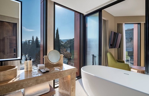 mtatsminda Hotel | Swissôtel Tbilisi