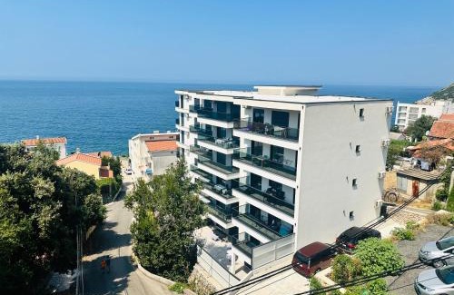 Dobra Voda Apartment | Swiss DELUXE Appartement