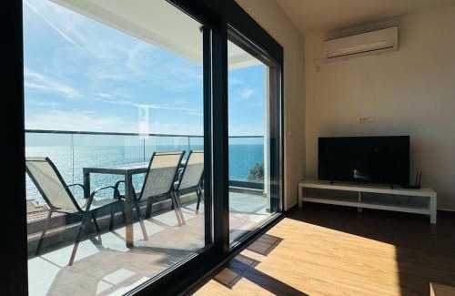 Dobra Voda Apartment | Swiss DELUXE Appartement