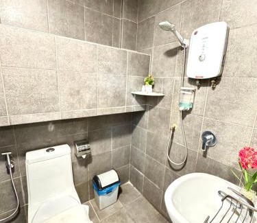 Medan Tuanku Hotel | Swiss Hotel at City Centre