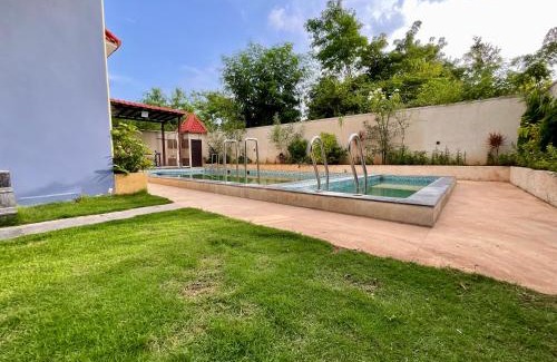 Hyderabad House | Swiss Villa by Evearea