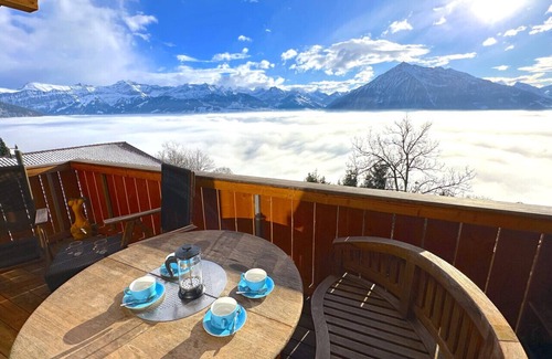 Goldiwil Apartment | SwissHut Stunning Views Alps & Lake - Apart. Aelenbach