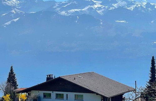 Goldiwil Apartment | SwissHut Stunning Views Alps & Lake - Chalet Aeschlen