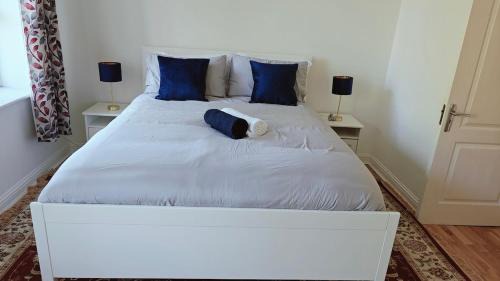 Sutton Cross House | Swords Entire Cozy home 5 mins from Airport