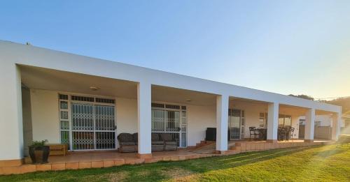Pennington House | Syringa Sea View