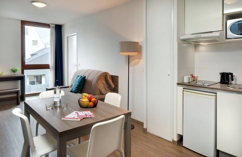Bassins a Flot Apartment | Ténéo Apparthotel Bordeaux Maritime - Cité du vin