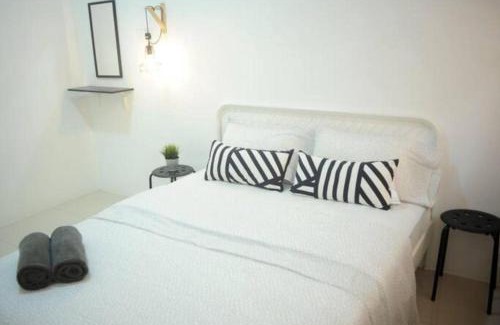 Batu Buruk Apartment | T STAY at Icon Residence -for 1 Room Free Netflix & Pool