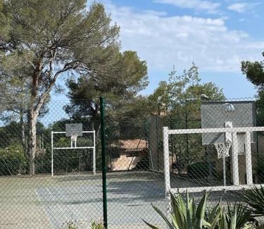 Boulouris-sur-Mer Apartment | T2 4 personnes proche des plages
